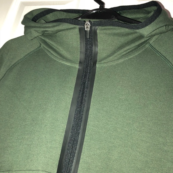 NWT🌒Champion Active Half Zip - Olive - Picture 3 of 4